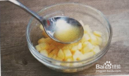 如何制作苹果紫薯船?