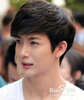 单眼皮男生如何让人有好感？