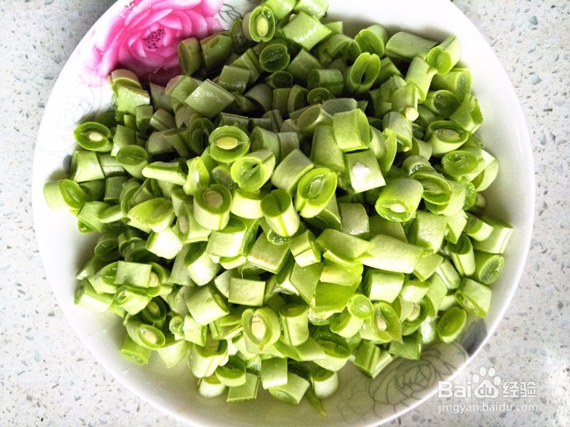 豆角焖饭的做法