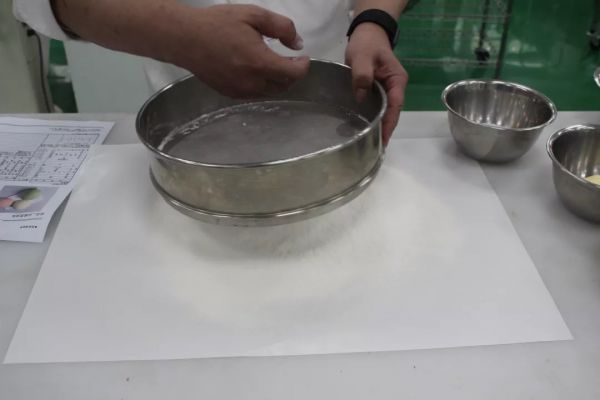 国民级彩色菠萝包配方收藏来学