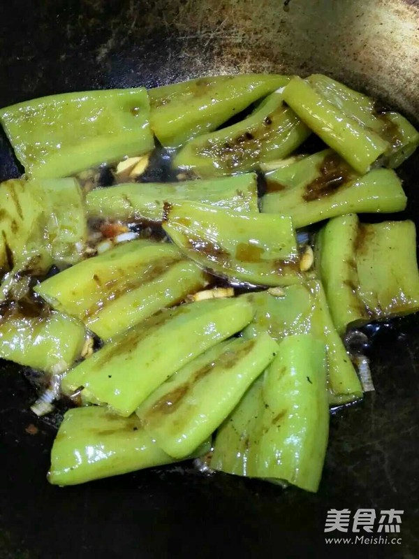 虎皮尖椒的做法