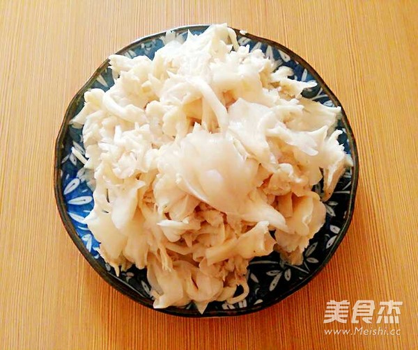 鸡蛋炒黄蘑的做法