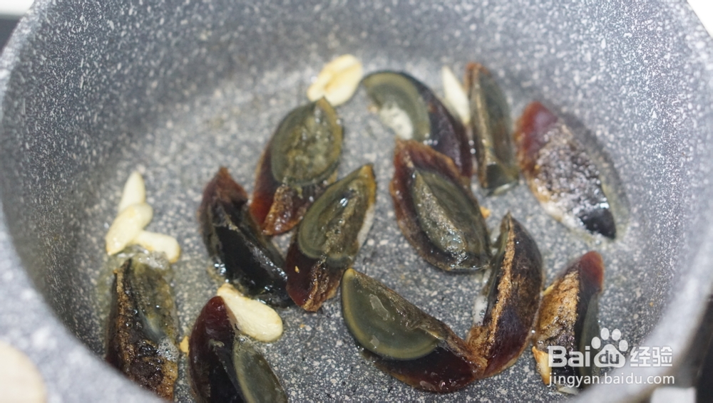 做家常菜黄瓜皮蛋汤的教程！