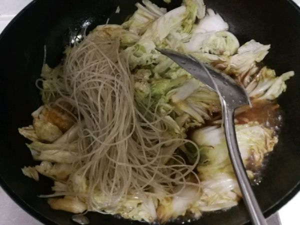 猪肉白菜炖粉条