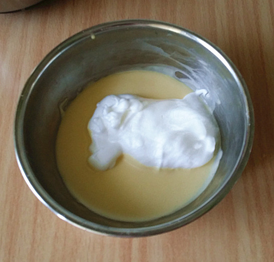 轻乳酪拉花蛋糕