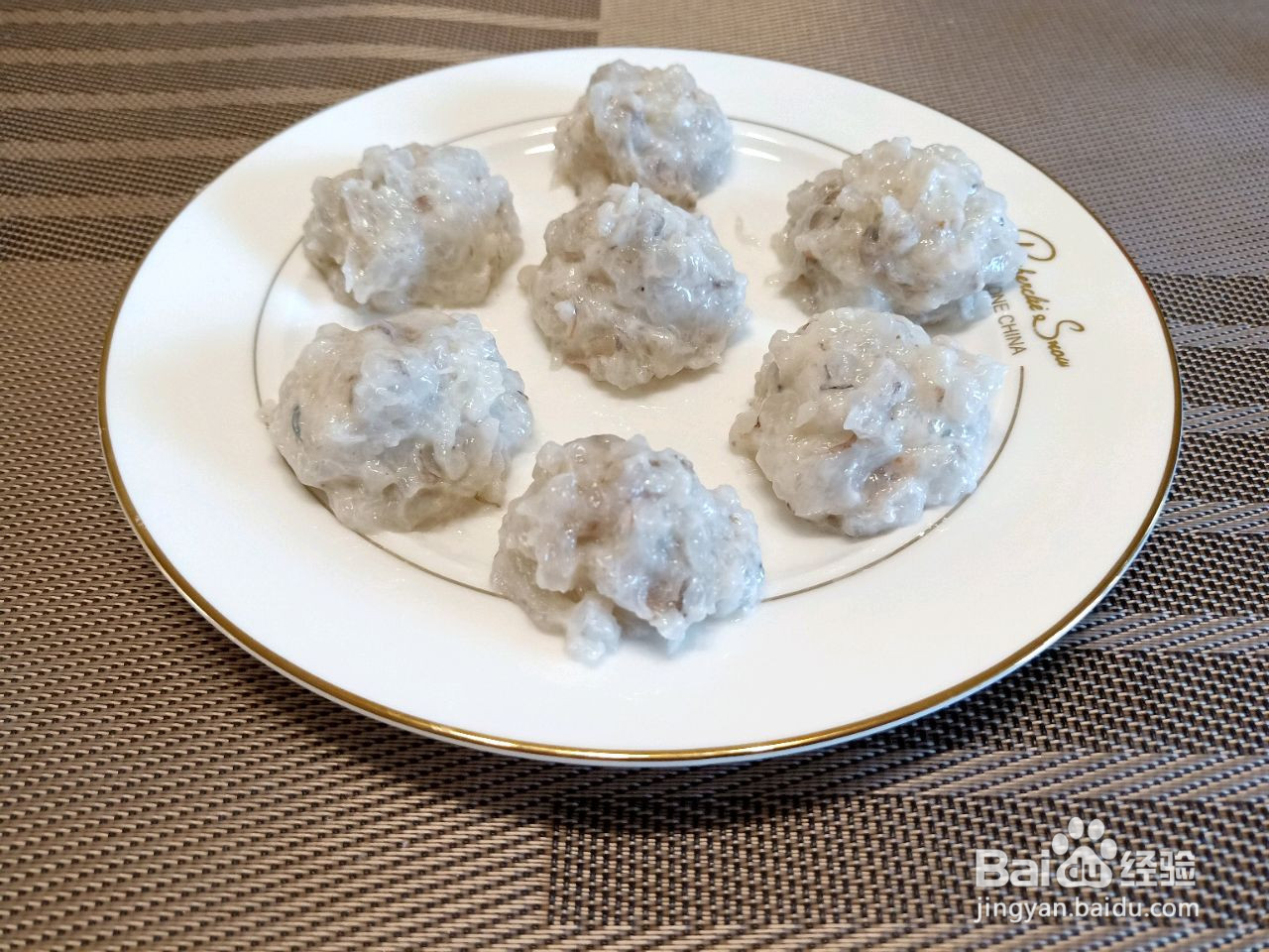 菌菇虾丸汤的做法