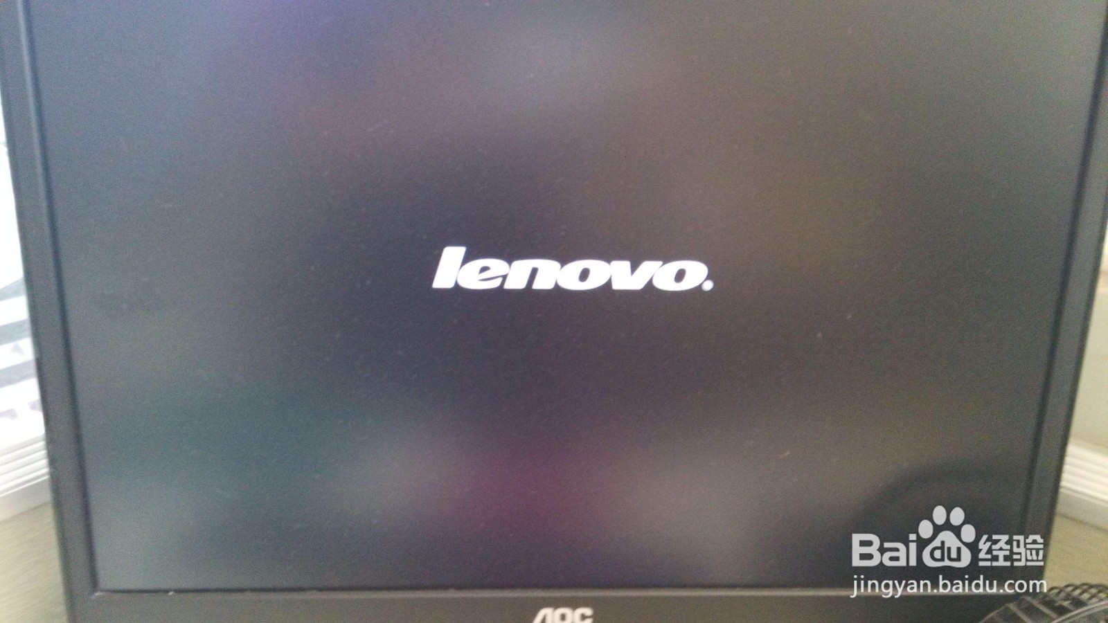 联想电脑开机一直显示lenovo怎么解决呢？