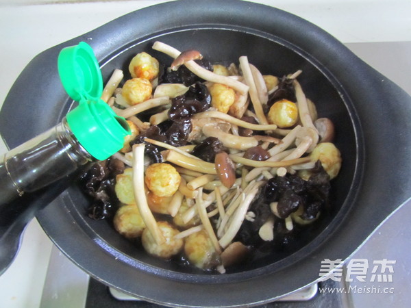 虎皮鹌鹑蛋茶树菇