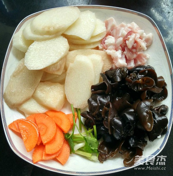 山药炒五花肉