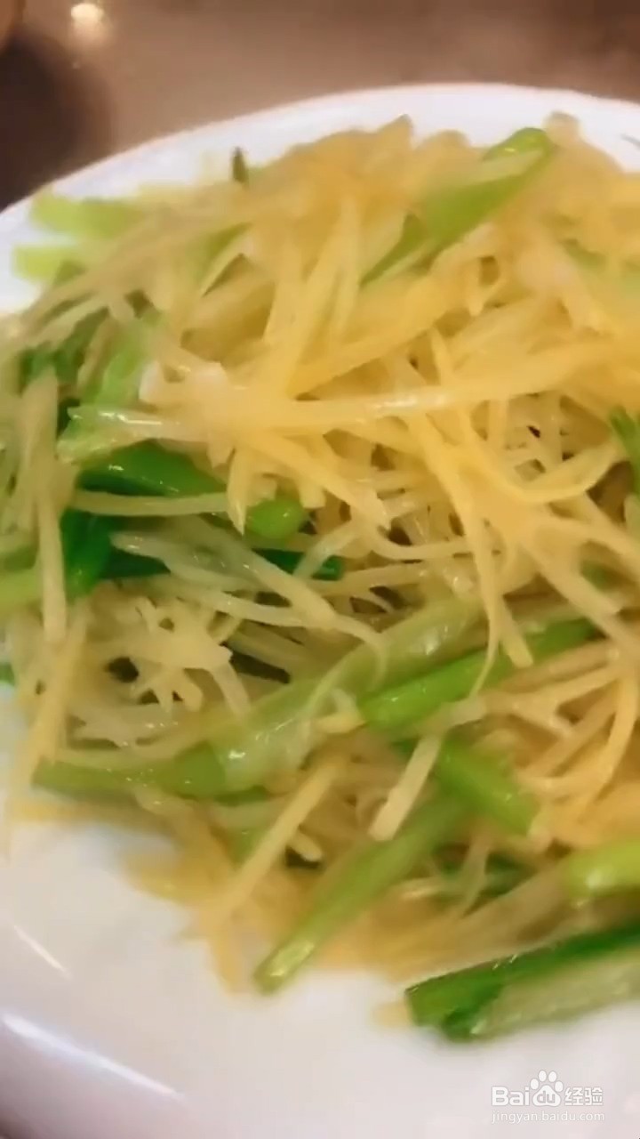 怎样做土豆丝炒芹菜清脆又好吃