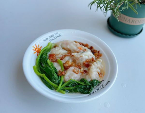 青菜海鲜饺子汤