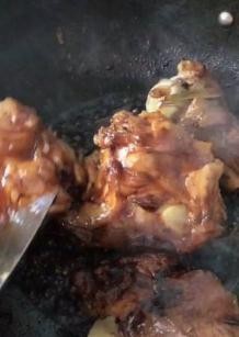 红烧大骨头的家常做法