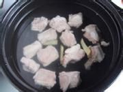 白斑病养身食谱——莲藕排骨汤