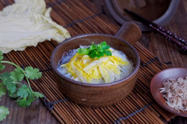 虾皮白菜粉丝锅