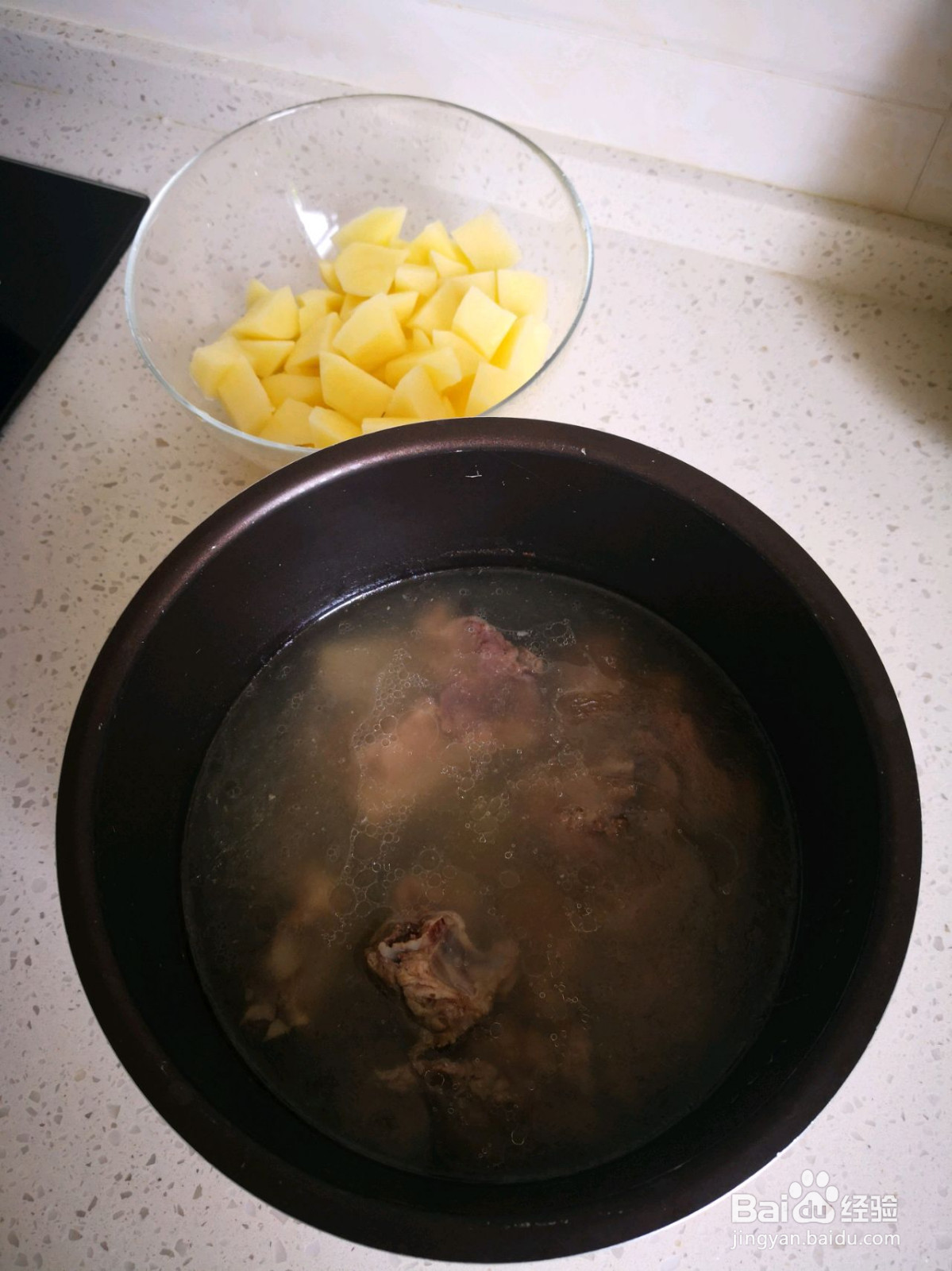 咖喱土豆烧排骨的做法
