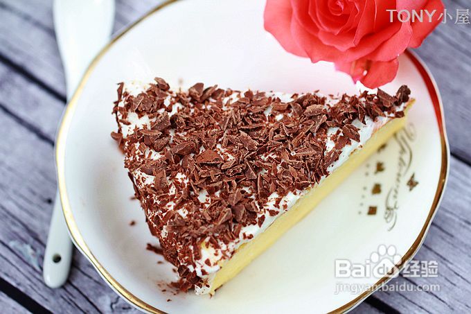 不裱花也能给戚风酸奶蛋糕来个华丽变身----伪黑森林蛋糕的诞生过程