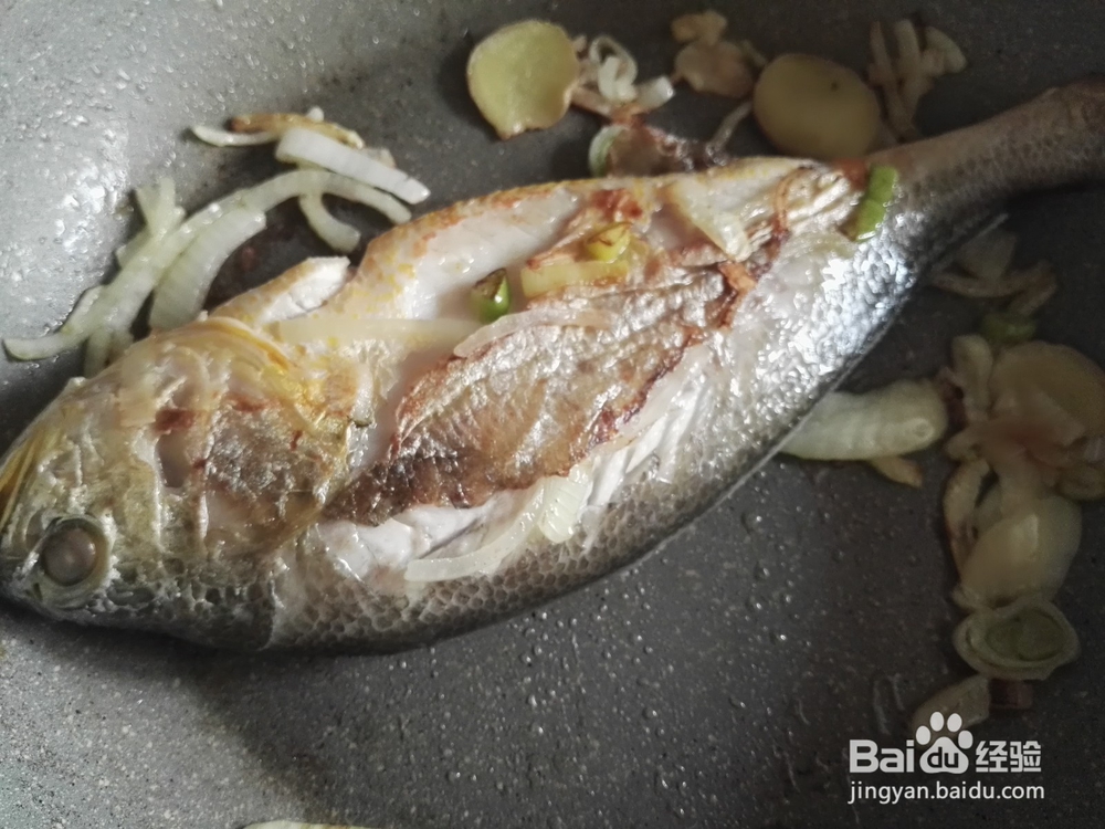 浓香入味——红烧黄花鱼