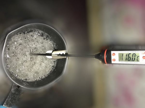 酸奶慕斯婚庆蛋糕