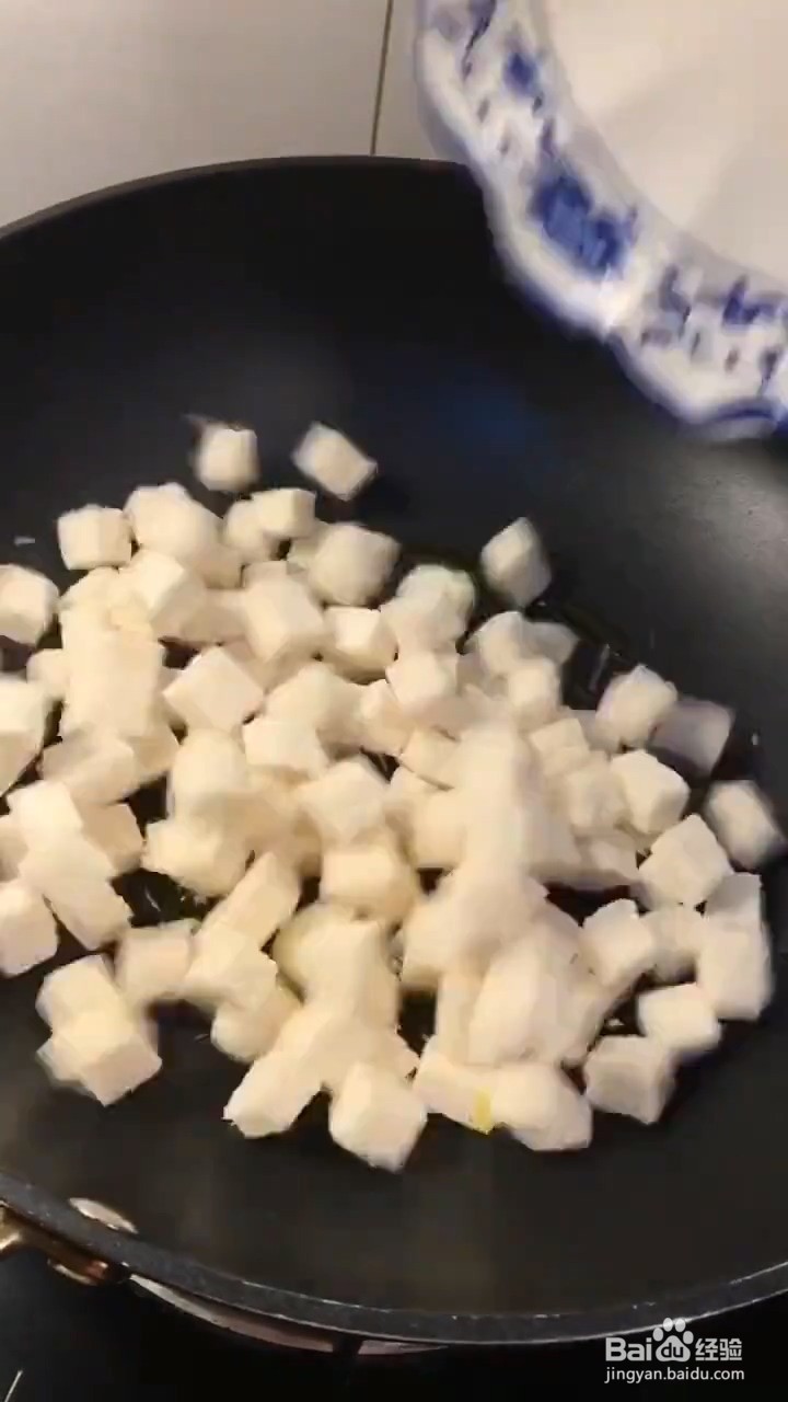 如何自制营养好吃的馒头鸡蛋饼