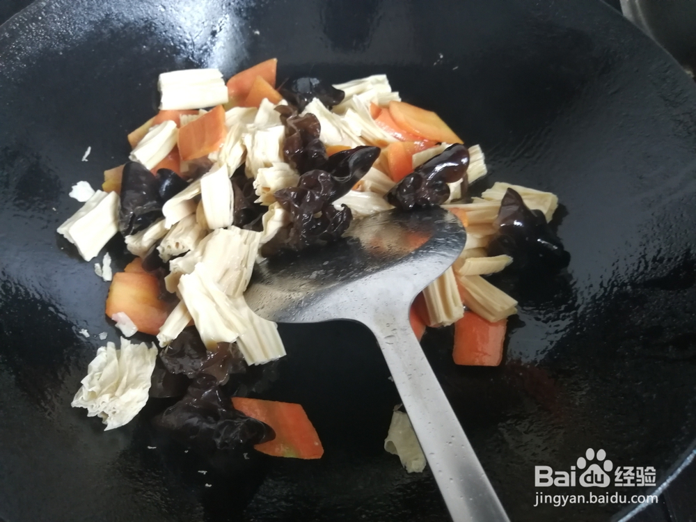 做出入味的素烧腐竹