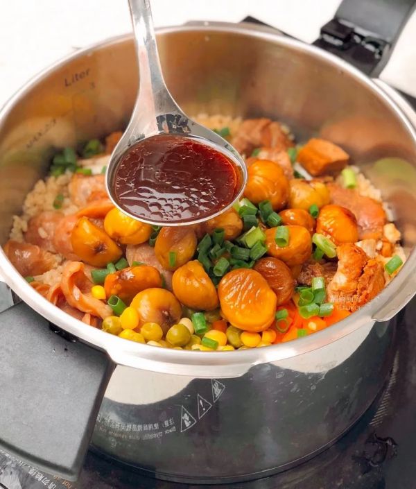 一锅出排骨焖饭