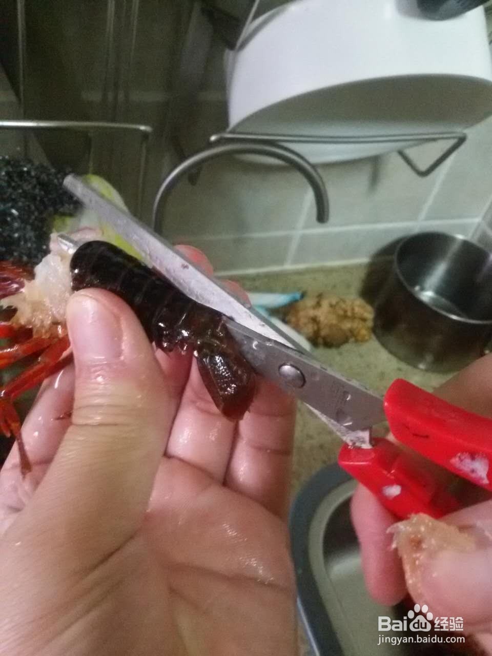 如何清洗小龙虾?