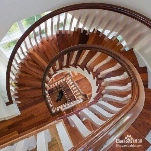 旋转楼梯怎么做