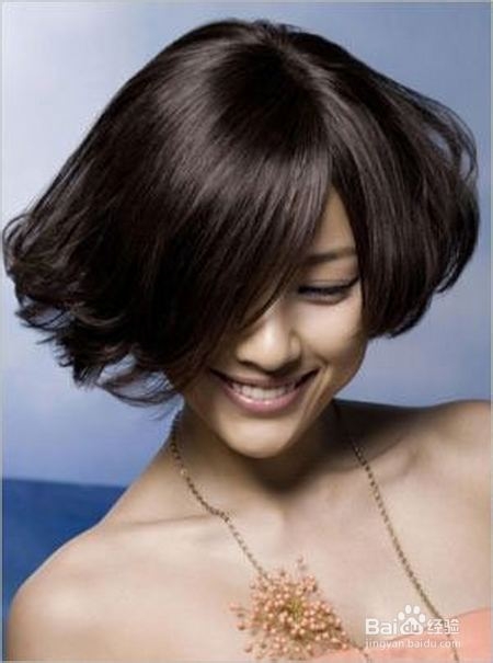 轻熟女最爱浪漫夏天发型设计与脸型搭配