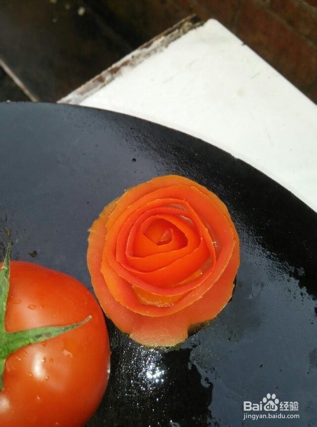 如何拿水果做玫瑰花?