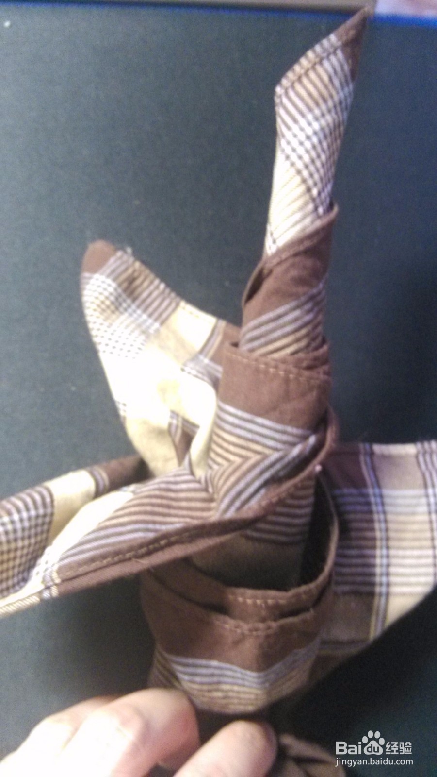 春意和雄鸡的餐巾做法