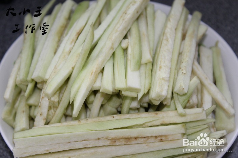 懒人炒菜 尖椒茄子的做法