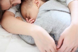 春节照顾宝宝技巧 防止鞭炮吓到宝宝小窍门