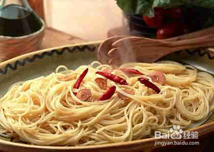 面条的多种做法：[8]虾仁丸子汤面