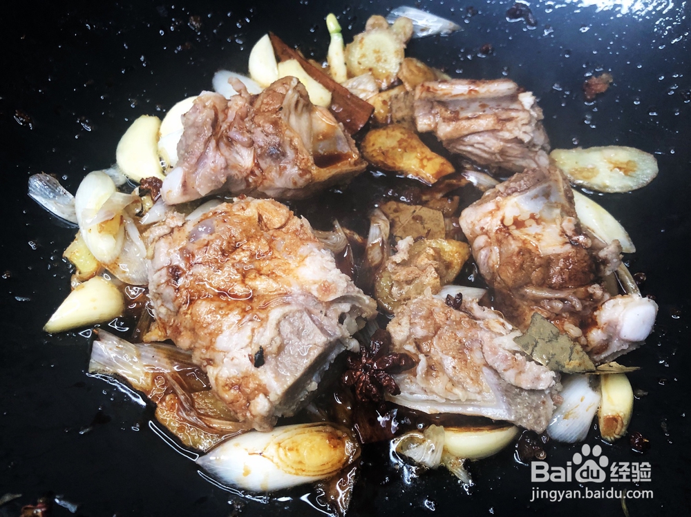 孩子爱吃的排骨面筋