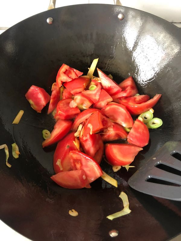 西红柿牛肉炖土豆