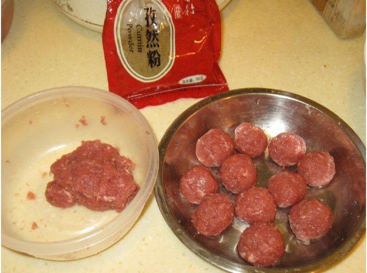 这样做的孜然肉丸才是真的美味