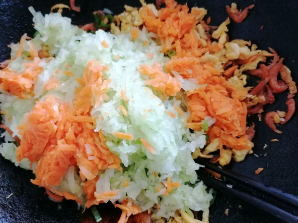 冬瓜胡萝卜海米馅饺子