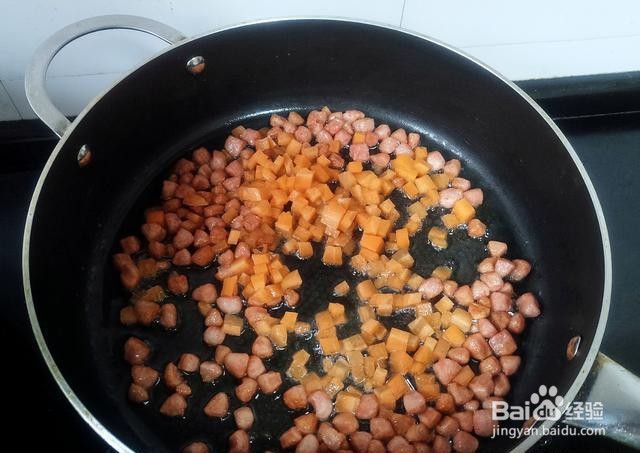 家庭自制自制椒盐炒饭便当