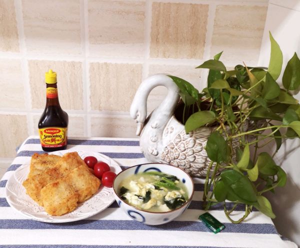 海米小白菜疙瘩汤