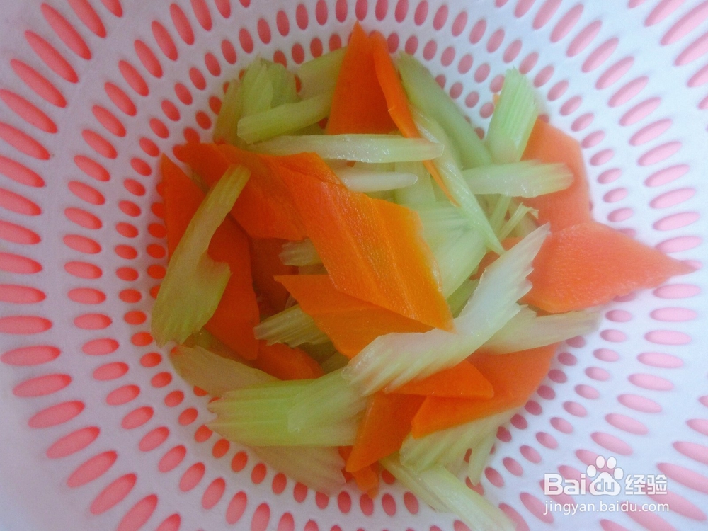凉拌菜——西芹拌腐竹