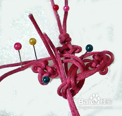 怎样编变化酢浆草结毛衣链