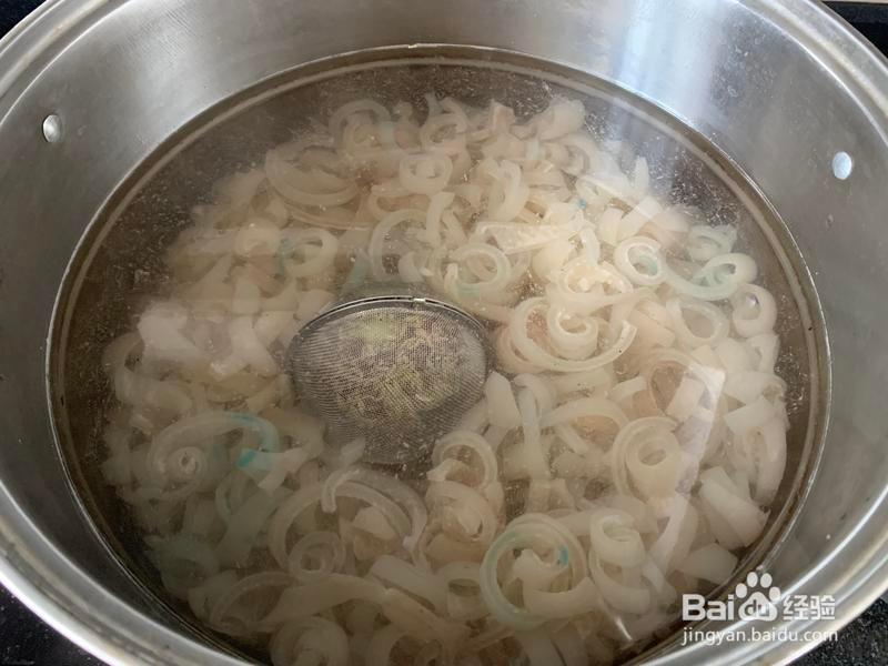 自制Q弹猪皮冻的做法