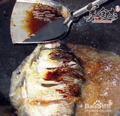红烧鲫鱼的做法