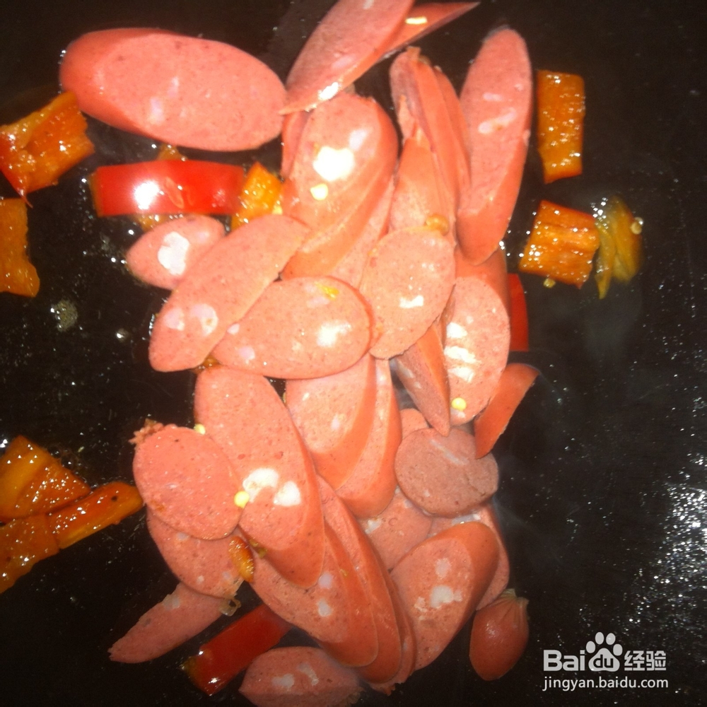 两个人的小日子：[22]简单美味的爆炒热狗