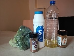 养生食补干锅西兰花（仿制烧烤西兰花）的做法