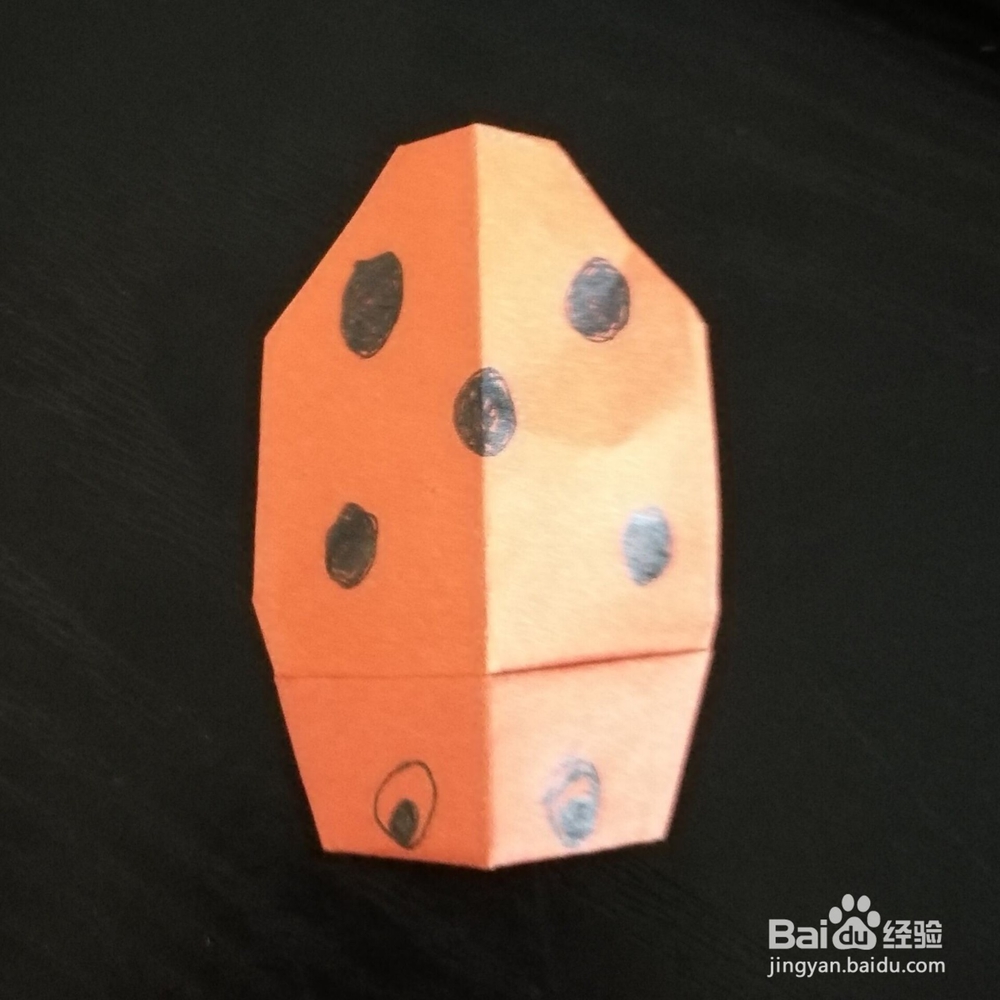 如何折只七星瓢虫