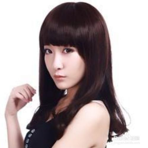 爆款黑色中长发梨花头