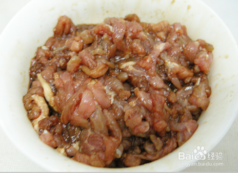 肉丝炒豆芽的做法