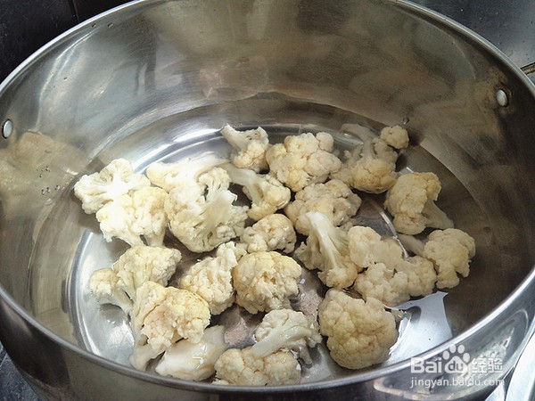 香菇炒菜花的做法