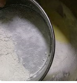 好吃又美味的杏仁小蛋糕